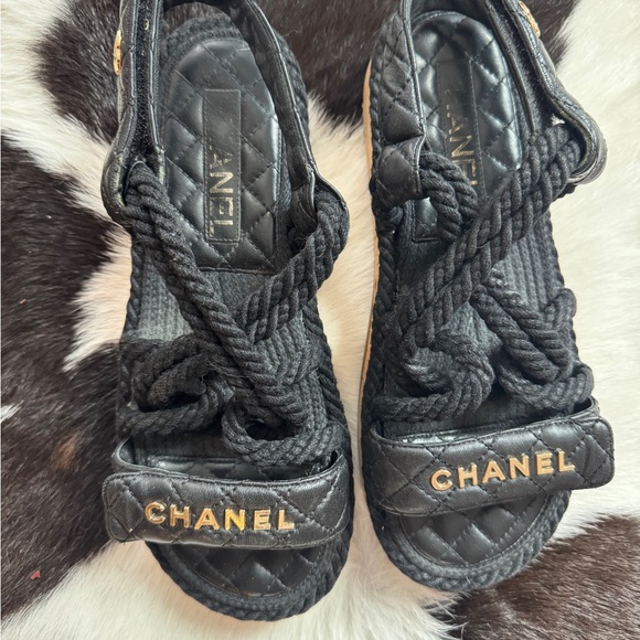 Chanel Black Quilted Sandals - Picture 4 of 6